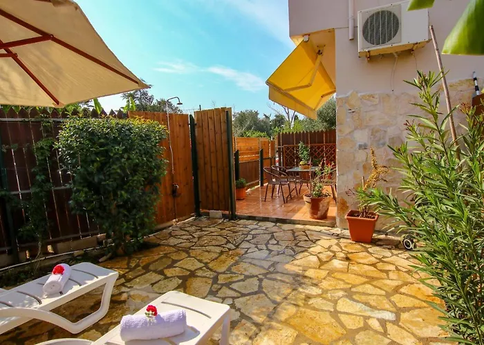 Aggeliki's Hideaway *