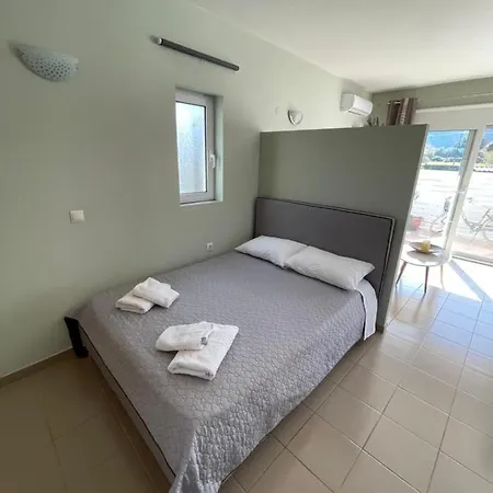 בית נופש Aggeliki's Hideaway Lefkáda