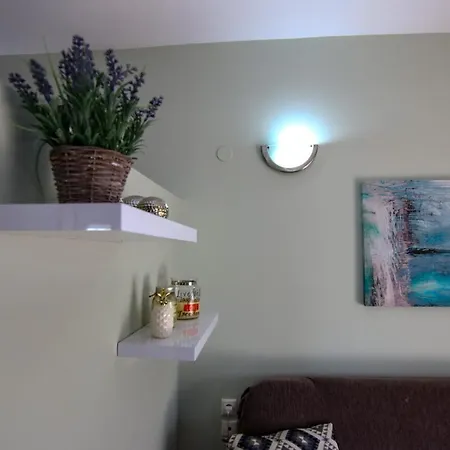 בית נופש Aggeliki's Hideaway *